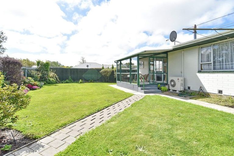 Photo of property in 15b Victoria Street, Rangiora, 7400