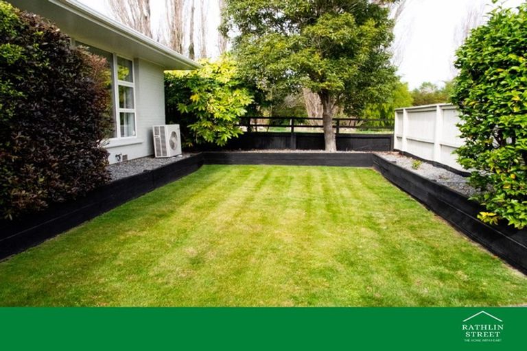 Photo of property in 18 Rathlin Street, Redwood, Christchurch, 8051