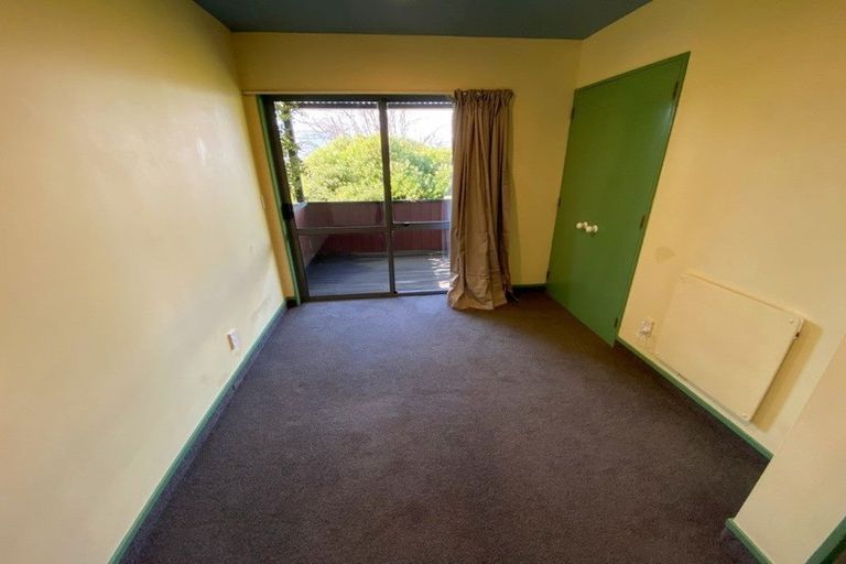 Photo of property in 49a Wynyard Crescent, Fernhill, Queenstown, 9300