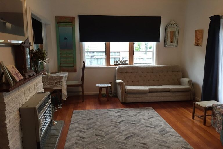 Photo of property in 40 Rangiora Avenue, Roslyn, Palmerston North, 4414