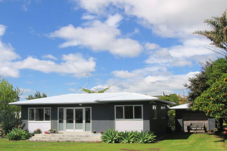 Photo of property in 49a Ocean View Road, Waihi Beach, 3611
