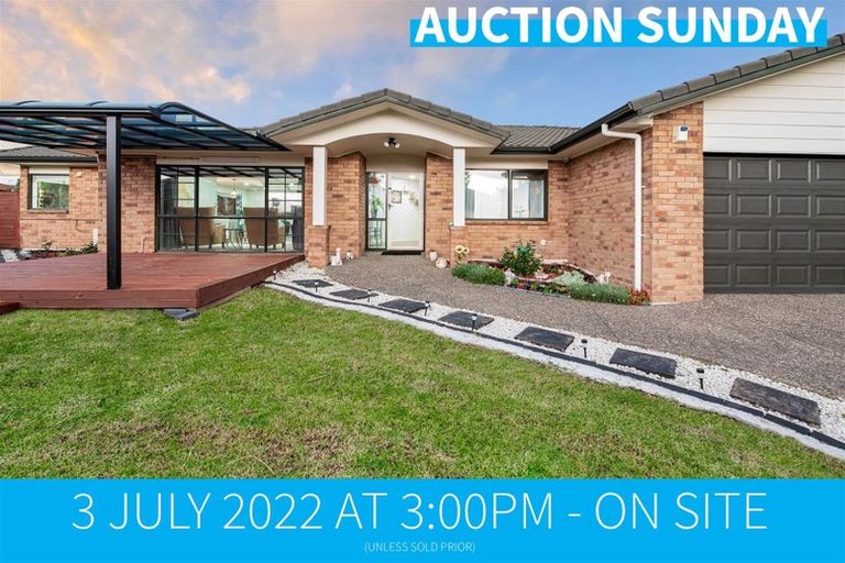 Photo of property in 30 Hercules Drive, Henderson, Auckland, 0612