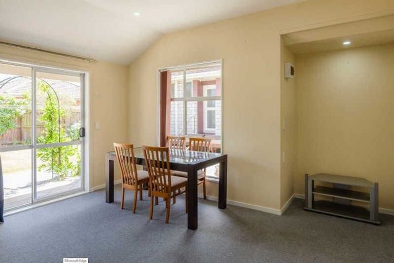 Photo of property in 11 O'halloran Drive, Halswell, Christchurch, 8025