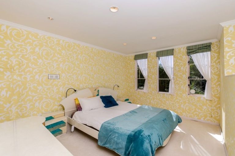 Photo of property in 20 The Mews, Shamrock Park, Auckland, 2016