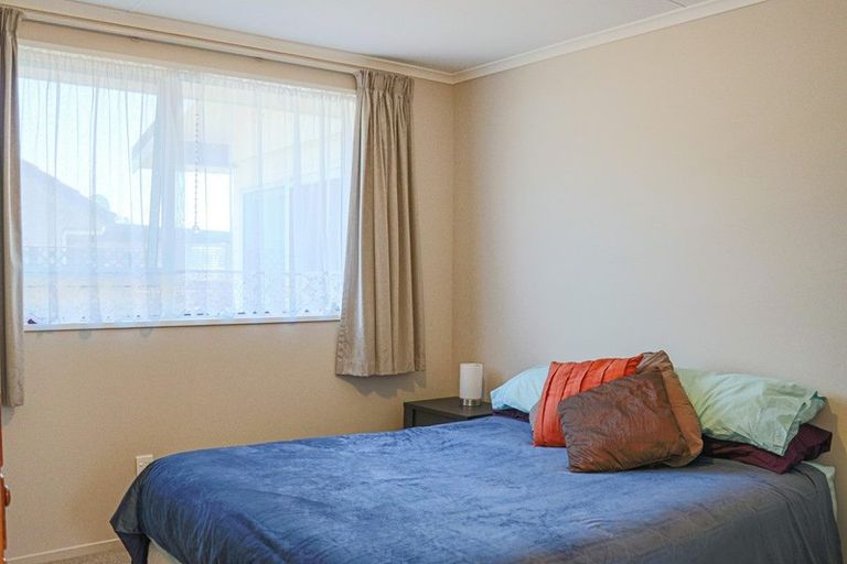 Photo of property in 20 Tawhara Place, Edgecumbe, 3120