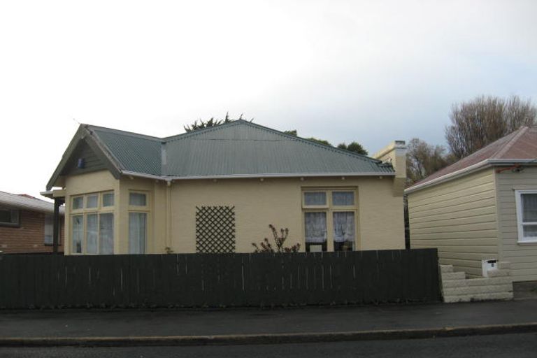 Photo of property in 6 Cashel Street, South Dunedin, Dunedin, 9012