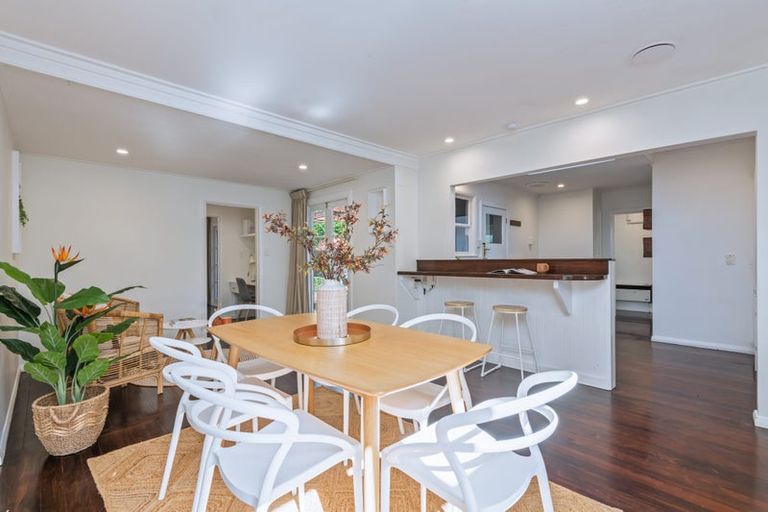 Photo of property in 162 Victoria Avenue, Hokowhitu, Palmerston North, 4410