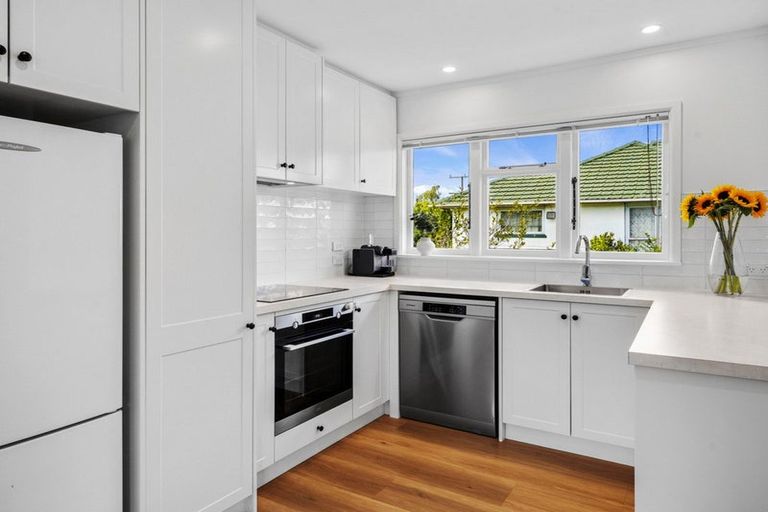 Photo of property in 105 West Belt, Rangiora, 7400