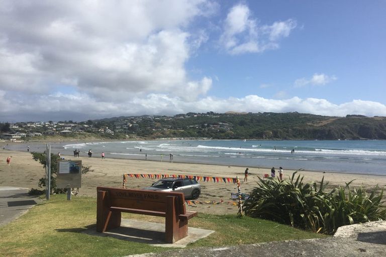 Photo of property in 1a Richard Street, Titahi Bay, Porirua, 5022