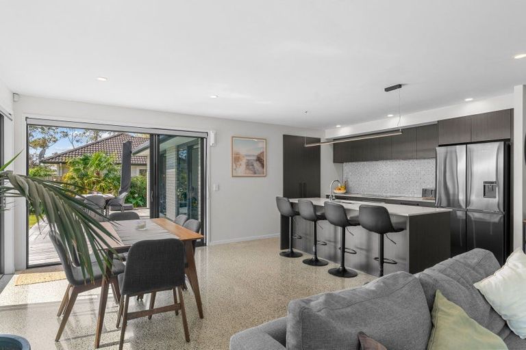 Photo of property in 17 Pearson Street, Mangawhai, 0505