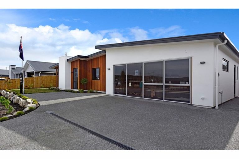 Photo of property in 87 Daelyn Drive, Richmond, 7020