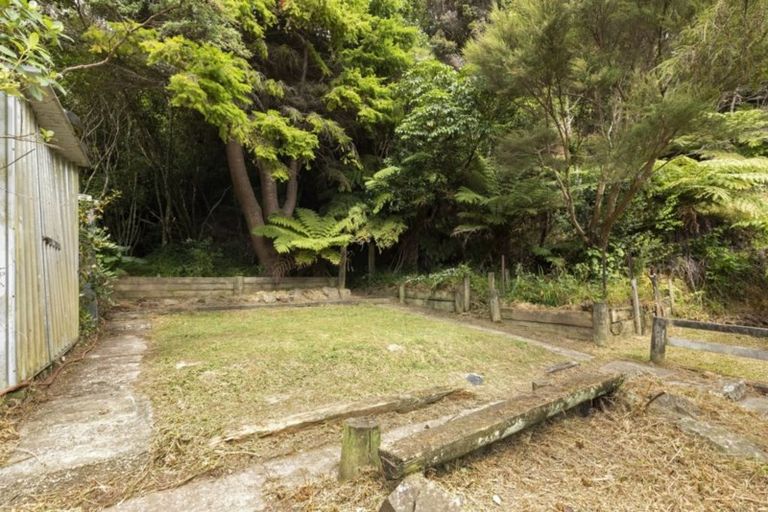 Photo of property in 11 Reuben Grove, Naenae, Lower Hutt, 5011