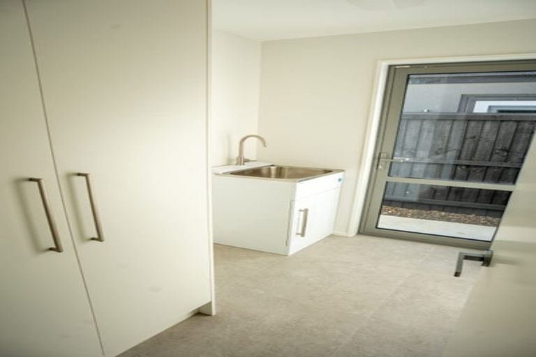 Photo of property in 11 Comer Street, Halswell, Christchurch, 8025