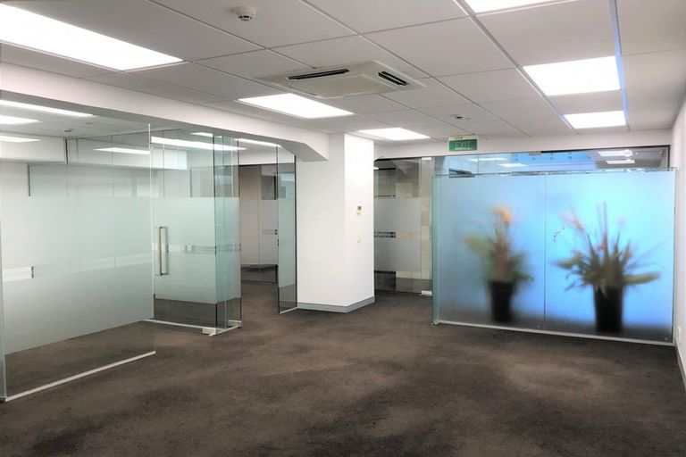 Photo of property in Heards Building, 303/2 Ruskin Street, Parnell, Auckland, 1052