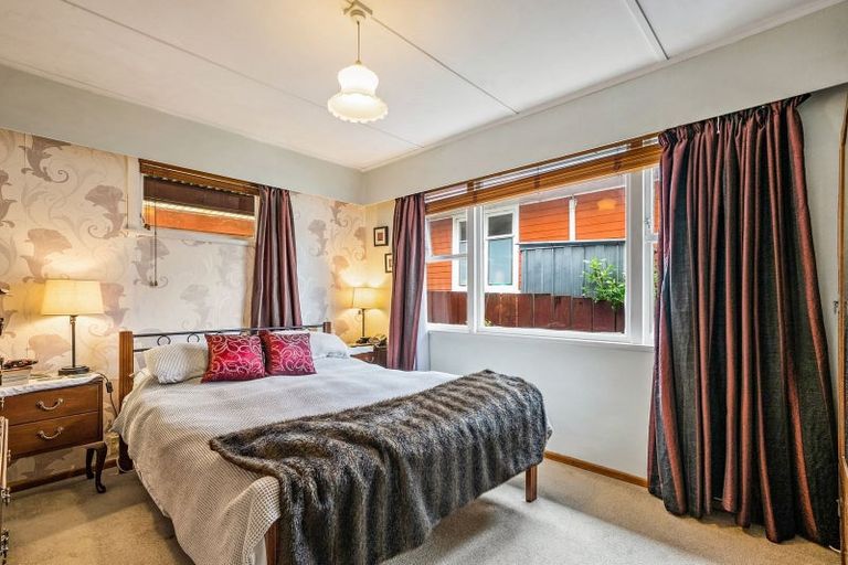 Photo of property in 22 Tarawa Street, Paekakariki, 5034