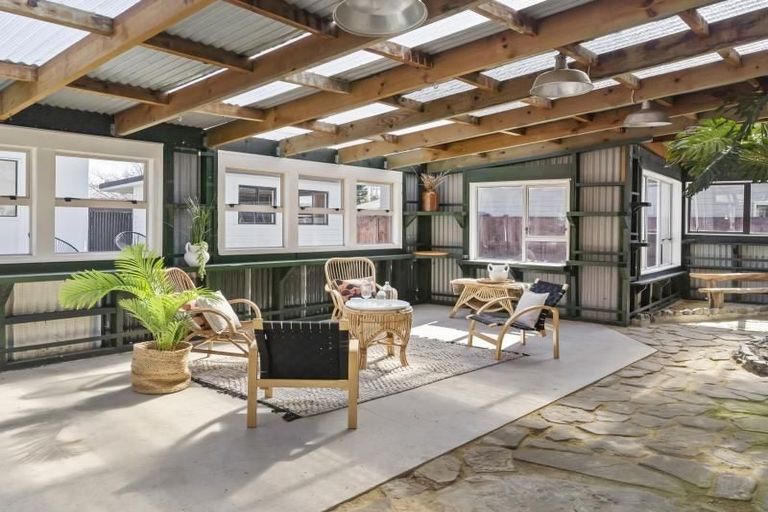 Photo of property in 8 Reading Street, Greytown, 5712