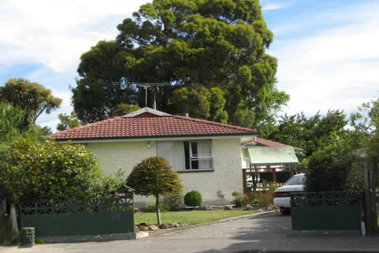 Photo of property in 11 Seaforth Place, Woolston, Christchurch, 8023