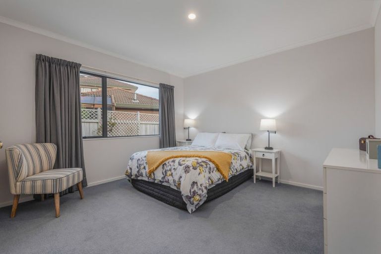 Photo of property in 11 Colorado Crescent, Milson, Palmerston North, 4414