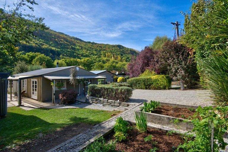 Photo of property in 5 Criterion Street, Arrowtown, 9302