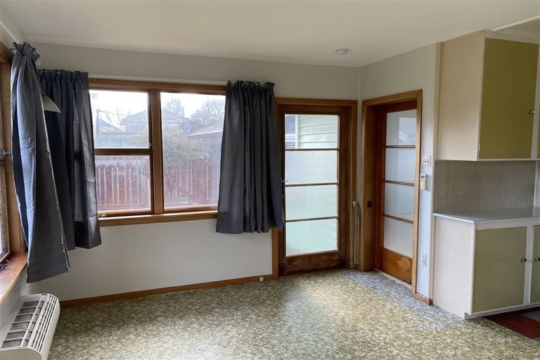 Photo of property in 75 Withells Road, Avonhead, Christchurch, 8042