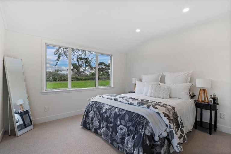 Photo of property in 4 Henley Road, Kaukapakapa, 0871