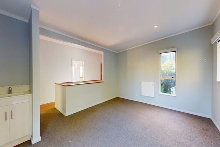 Photo of property in 93 Tannadyce Street, Strathmore Park, Wellington, 6022