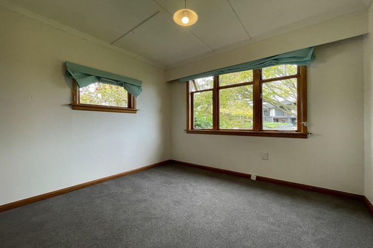 Photo of property in 65 Churchill Avenue, Hokowhitu, Palmerston North, 4410