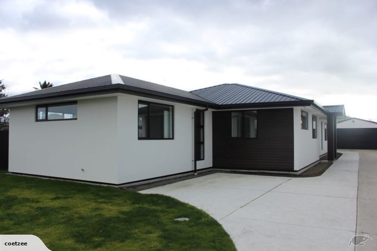 Photo of property in 18 Saltaire Street, North New Brighton, Christchurch, 8083