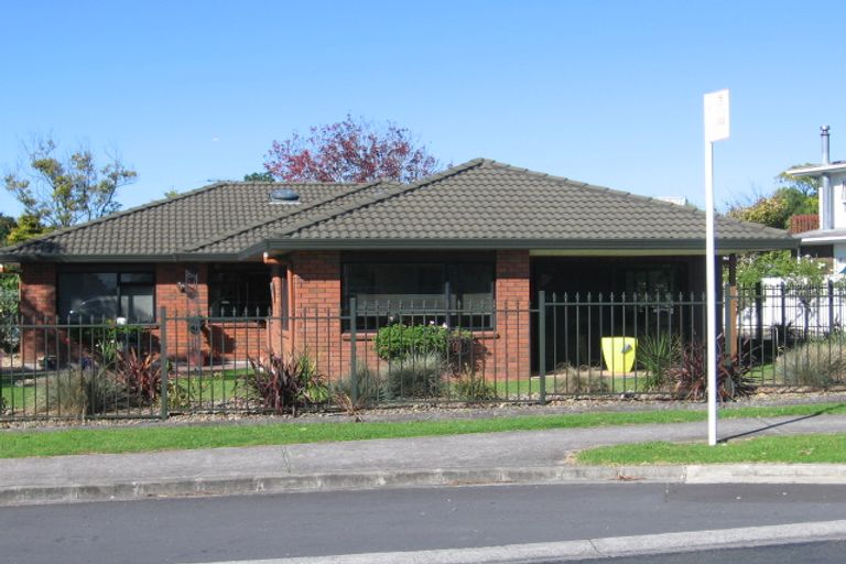 Photo of property in 4 Wiseley Road, Hobsonville, Auckland, 0618