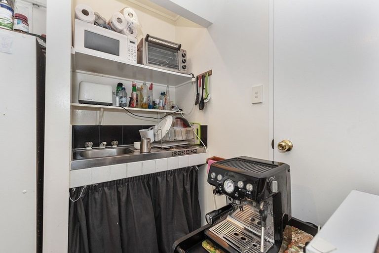 Photo of property in 19 Taniwha Street, Frankton, Hamilton, 3204