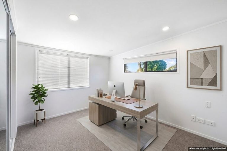 Photo of property in 7 Koru Street, Mangere Bridge, Auckland, 2022
