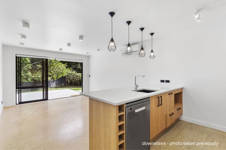 Photo of property in 42 Anne Mclean Drive, Bayview, Auckland, 0629