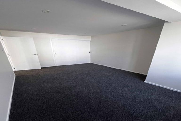 Photo of property in 7 Rixon Grove, Mount Victoria, Wellington, 6011