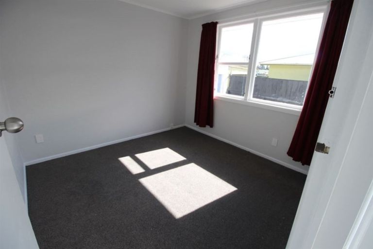 Photo of property in 22 Tarapunga Place, Tokoroa, 3420