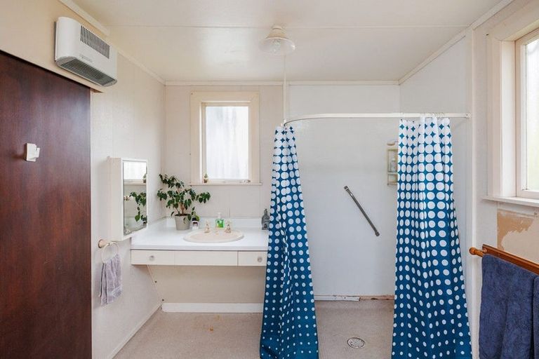 Photo of property in 30 Cuba Street, Marton, 4710