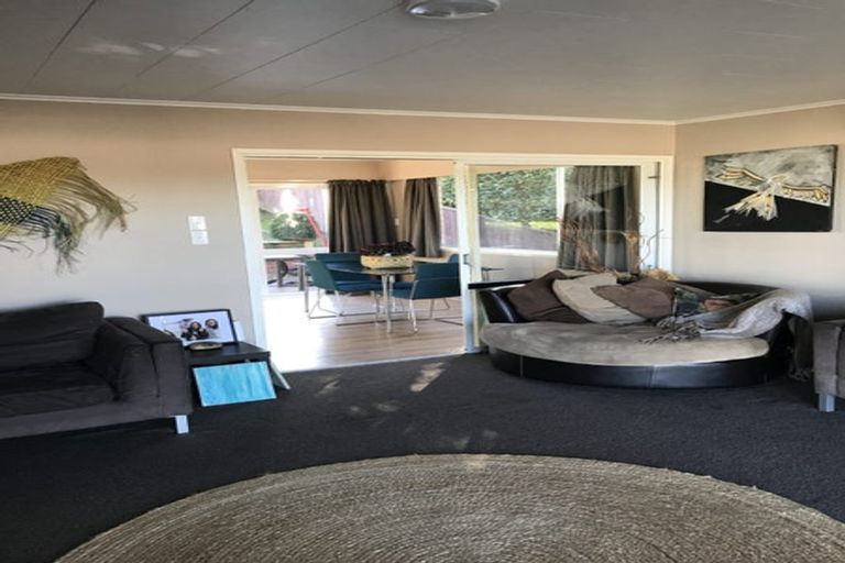 Photo of property in 4 Liston Avenue, Hilltop, Taupo, 3330