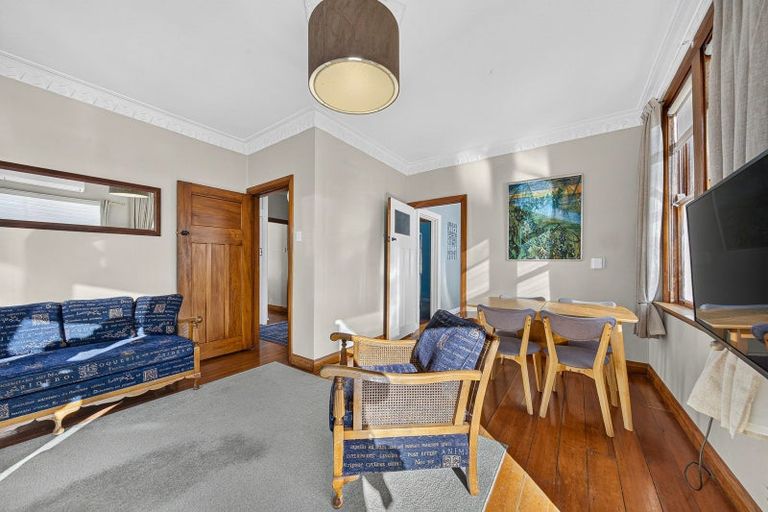 Photo of property in 17 Naples Street, Martinborough, 5711