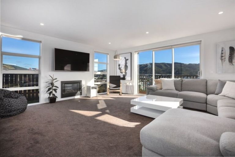 Photo of property in 112 John Burke Drive, Aotea, Porirua, 5024