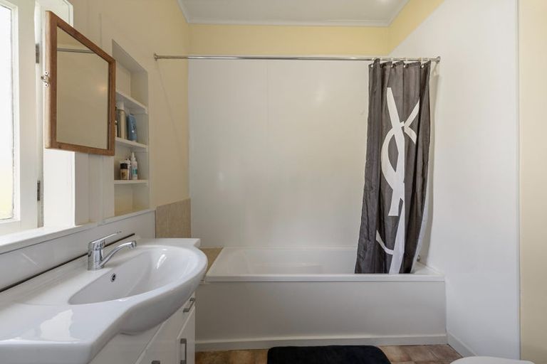 Photo of property in 36 Marshall Road, Kaiwaka, 0573