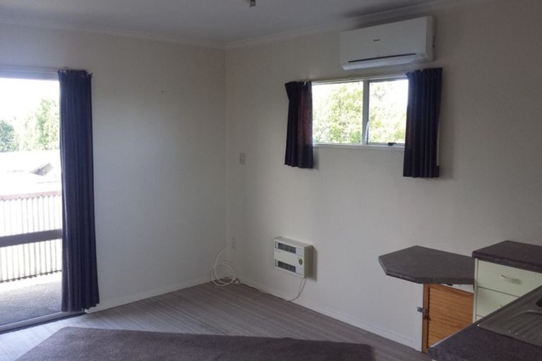 Photo of property in 6 Stretton Street, Bishopdale, Christchurch, 8053