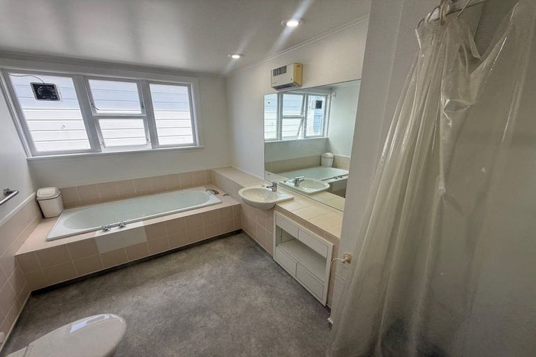 Photo of property in 8 Springfield Terrace, Kelburn, Wellington, 6012