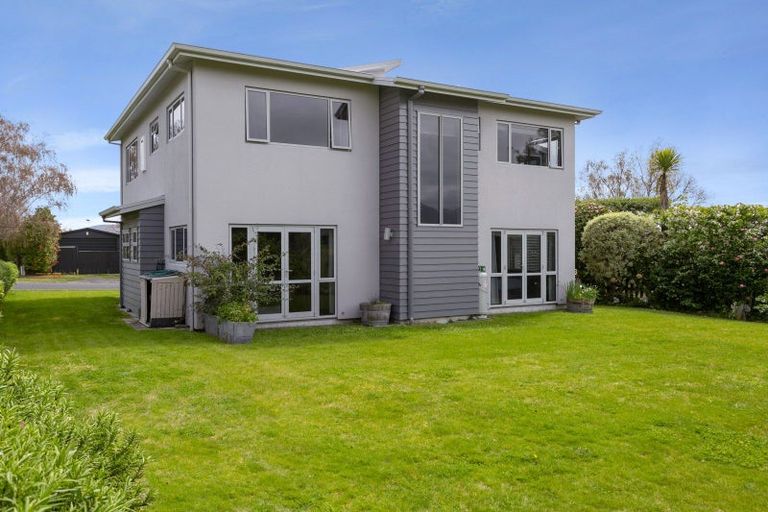 Photo of property in 13 Pokaka Crescent, Wharewaka, Taupo, 3330