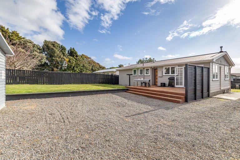 Photo of property in 7 Ryder Crescent, Levin, 5510