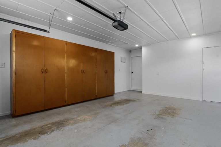 Photo of property in 2 Upland Street, Brookfield, Tauranga, 3110