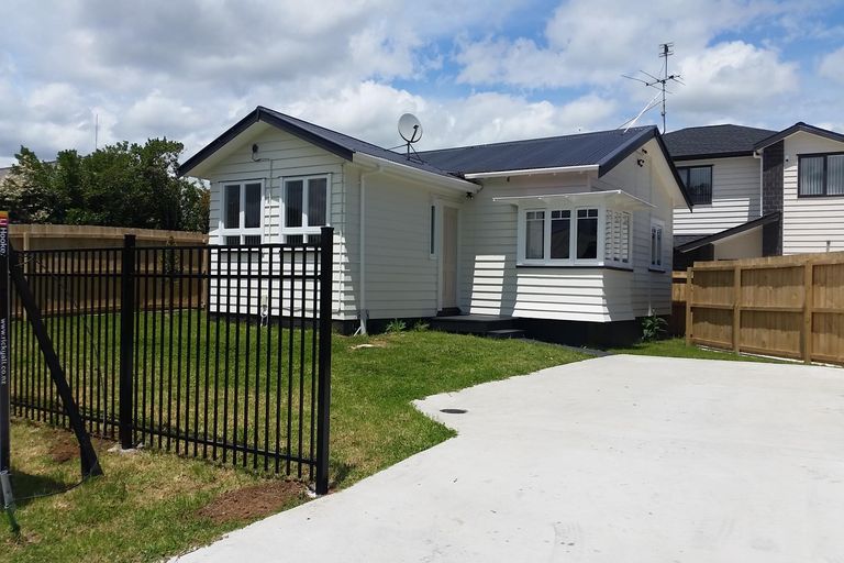 Photo of property in 32 Marr Road, Manurewa, Auckland, 2102