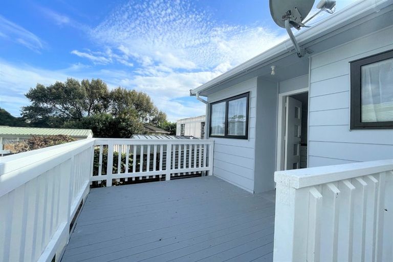 Photo of property in 2/58 Henwood Road, Mangere East, Auckland, 2024