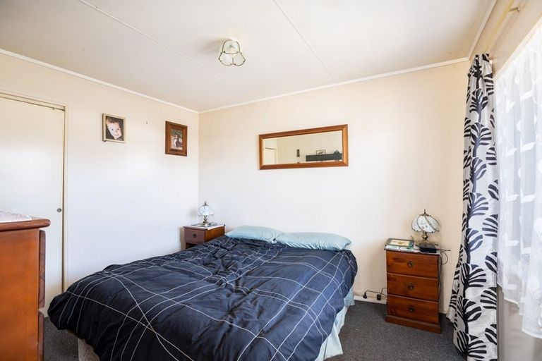 Photo of property in 70 Hume Street, Waitara, 4320