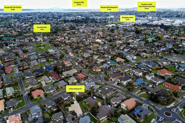 Photo of property in 32 Roy Maloney Drive, Henderson, Auckland, 0612