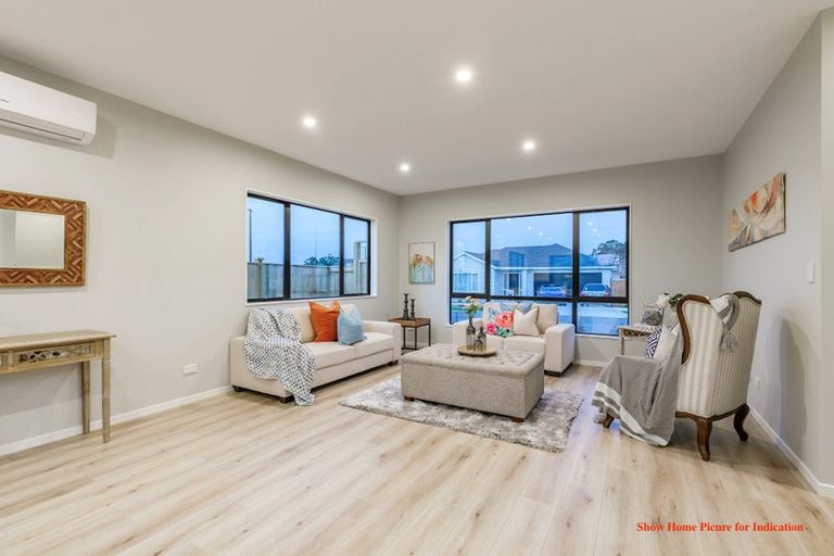 Photo of property in 15 Ropere Street, Kumeu, 0810