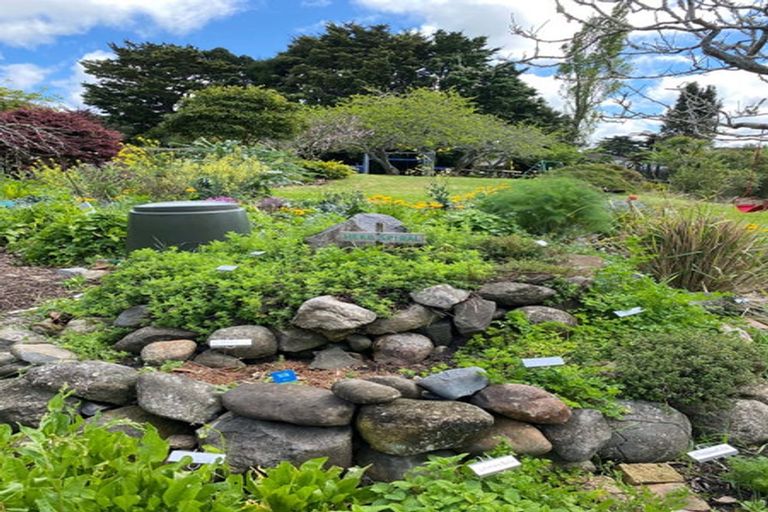 Photo of property in 10/457 Swanson Road, Ranui, Auckland, 0612